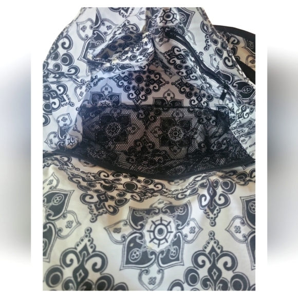 Trend Lab Black and White Floral Baby Diaper Bag Utility Set With Bottle Bag - Picture 7 of 11